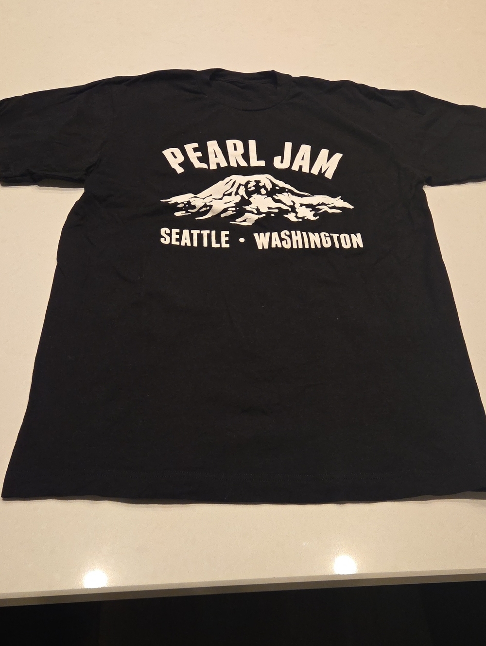Pearl Jam Black Short Sleeve Graphic Tee - Seattle Mountain